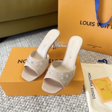 Louis Vuitton Slippers